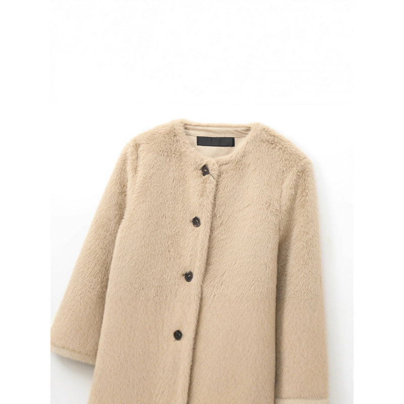 Women's Cropped Teddy Jacket with Straight Hem, Round Neck and Horn Button Closure Mune Fashion