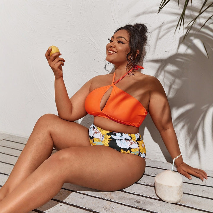 Women's bikini set with high waist and playful floral pattern Mune Fashion