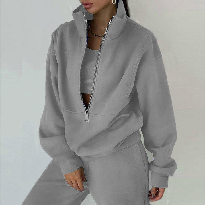 Women's Oversized Half-Zip Sweatshirt with High Stand Collar and Concealed Kangaroo Pocket Mune Fashion