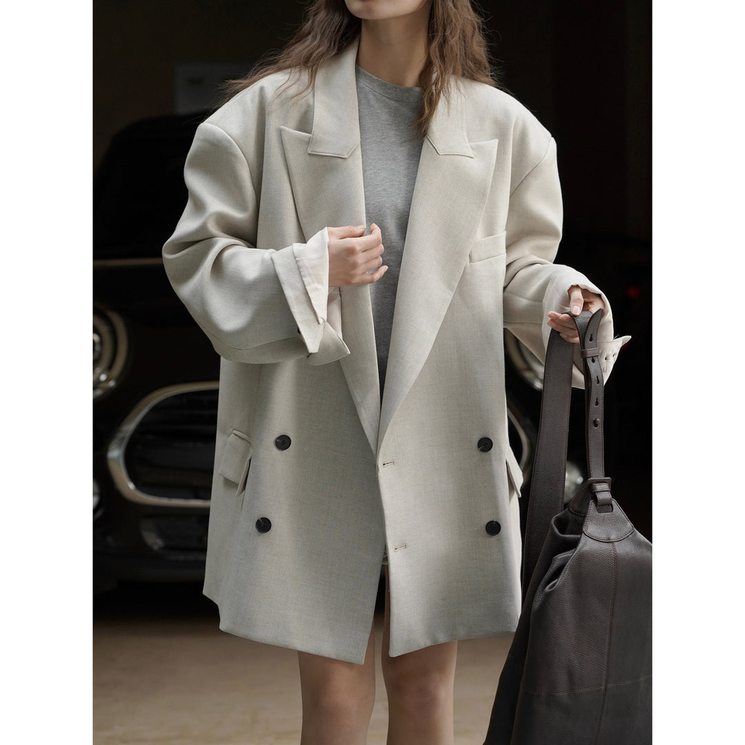 Women's Oversized Double-Breasted Blazer Coat with Extended Cut and Wide Lapels Mune Fashion