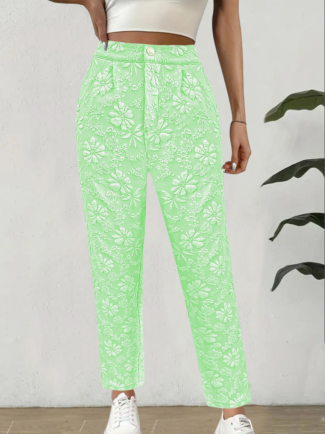 Women's high-waisted pleated trousers with floral jacquard and straight leg Mune Fashion