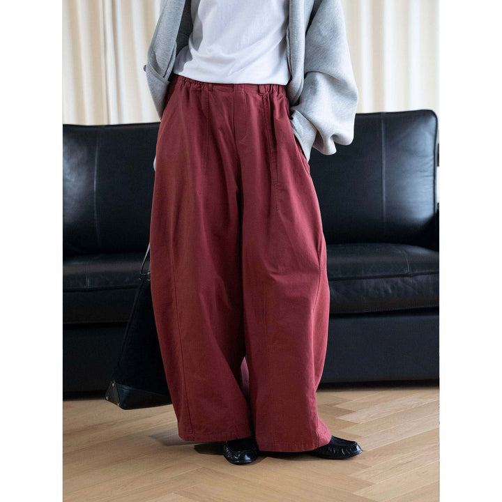 Women's high-waisted wide fabric trousers with concealed elastic waistband and crease Mune Fashion