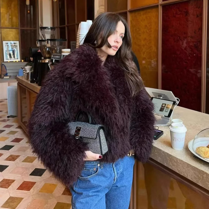 Ladies short-cut faux fur bomber jacket with full pile and shawl collar Mune Fashion