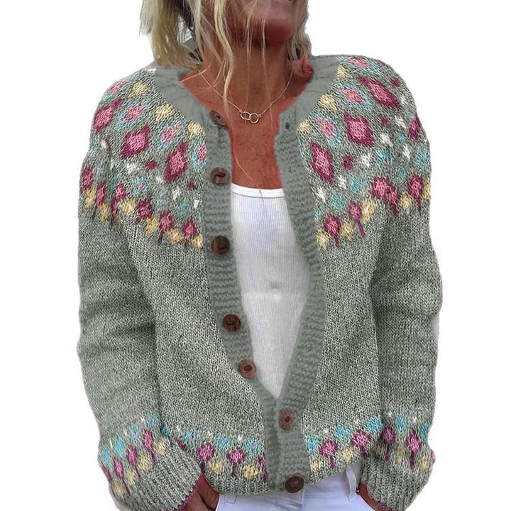 Women's patterned cardigan with round yoke, wooden buttons, and welt pockets Mune Fashion