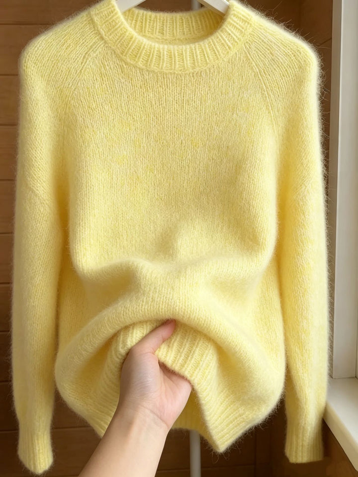 Women's Oversized Mohair-Mix Crew Neck Sweater with Raglan Sleeves and Ribbed Hem Mune Fashion