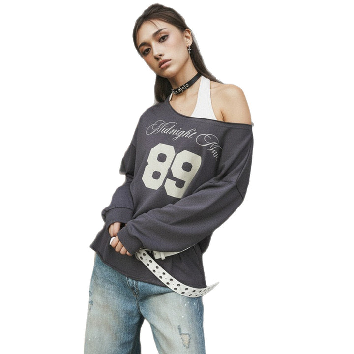 Women's oversized sweatshirt in off-shoulder style with vintage front print and flared hem Mune Fashion