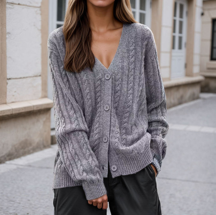 Ladies' cable knit cardigan with V-neck, oversized fit and button placket Mune Fashion