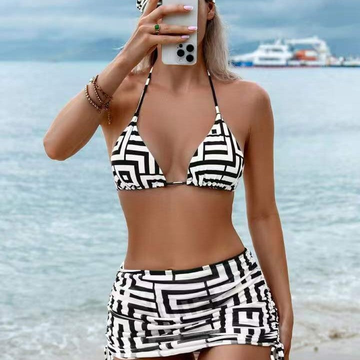 Women Triangle Bikini with Asymmetrical Skirt Mune Fashion