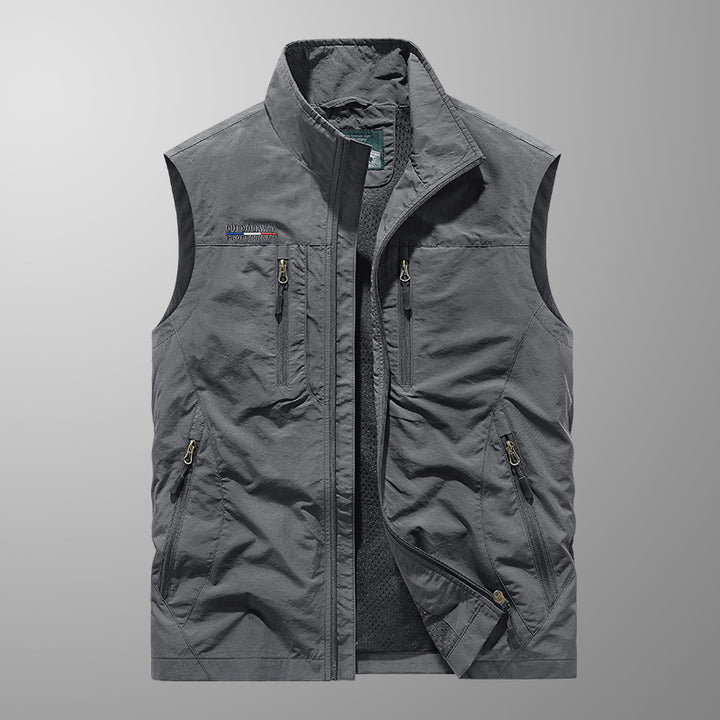 Men's Outdoor Utility Fishing Vest with Breathable Mesh Back and Multifunctional Pockets Mune Fashion