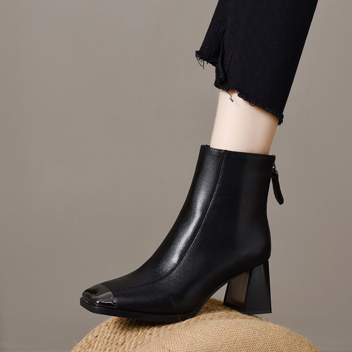 Women Elegant Ankle Boots with Glossy Toe Mune Fashion