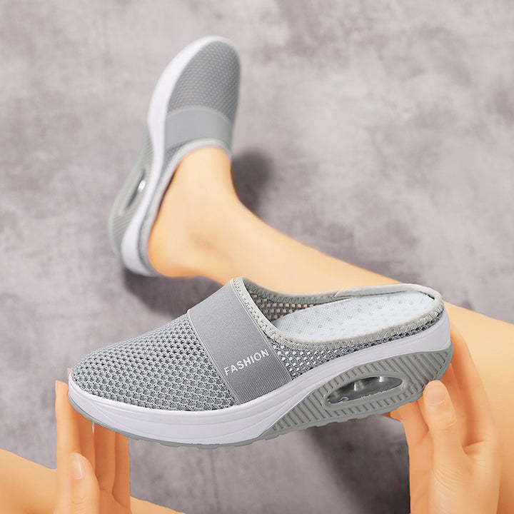 Women's lightweight mesh mule with visible air chamber midsole and elastic comfort strap Mune Fashion