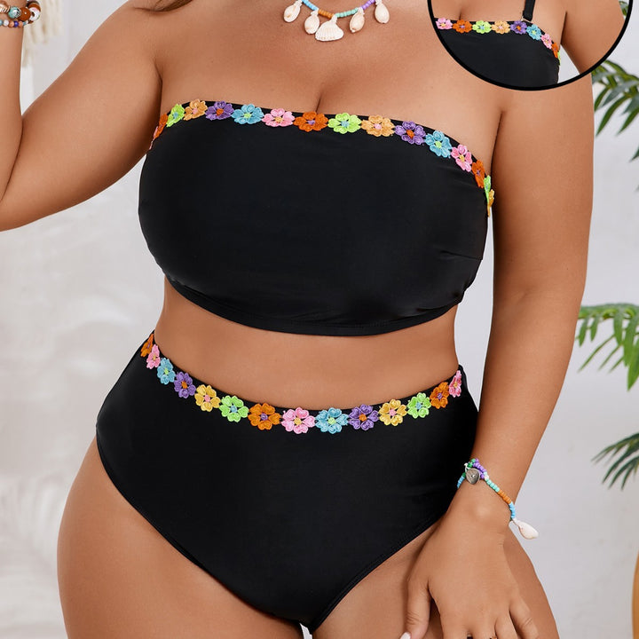 Women's Bandeau Bikini Set with Floral Accent Mune Fashion