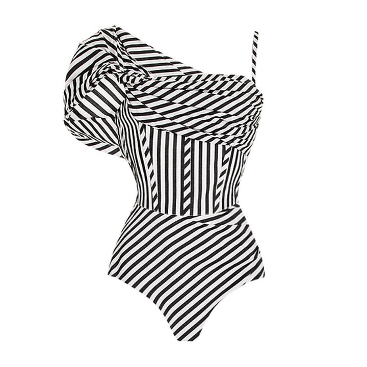 Women's One-Piece Swimsuit and Ruffled Skirt Mune Fashion