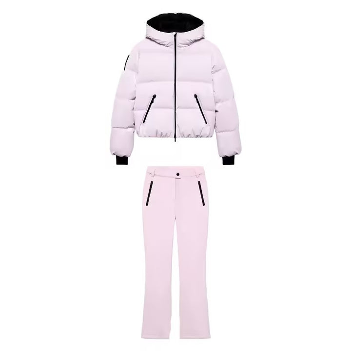 Women's short padded bomber-style hooded jacket with elastic hem and zippered pockets Mune Fashion