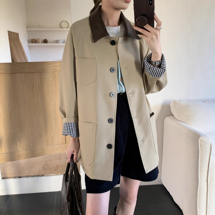 Women Lightweight Oversized Transition Jacket with Contrast Collar and Checkered Sleeve Hem Mune Fashion