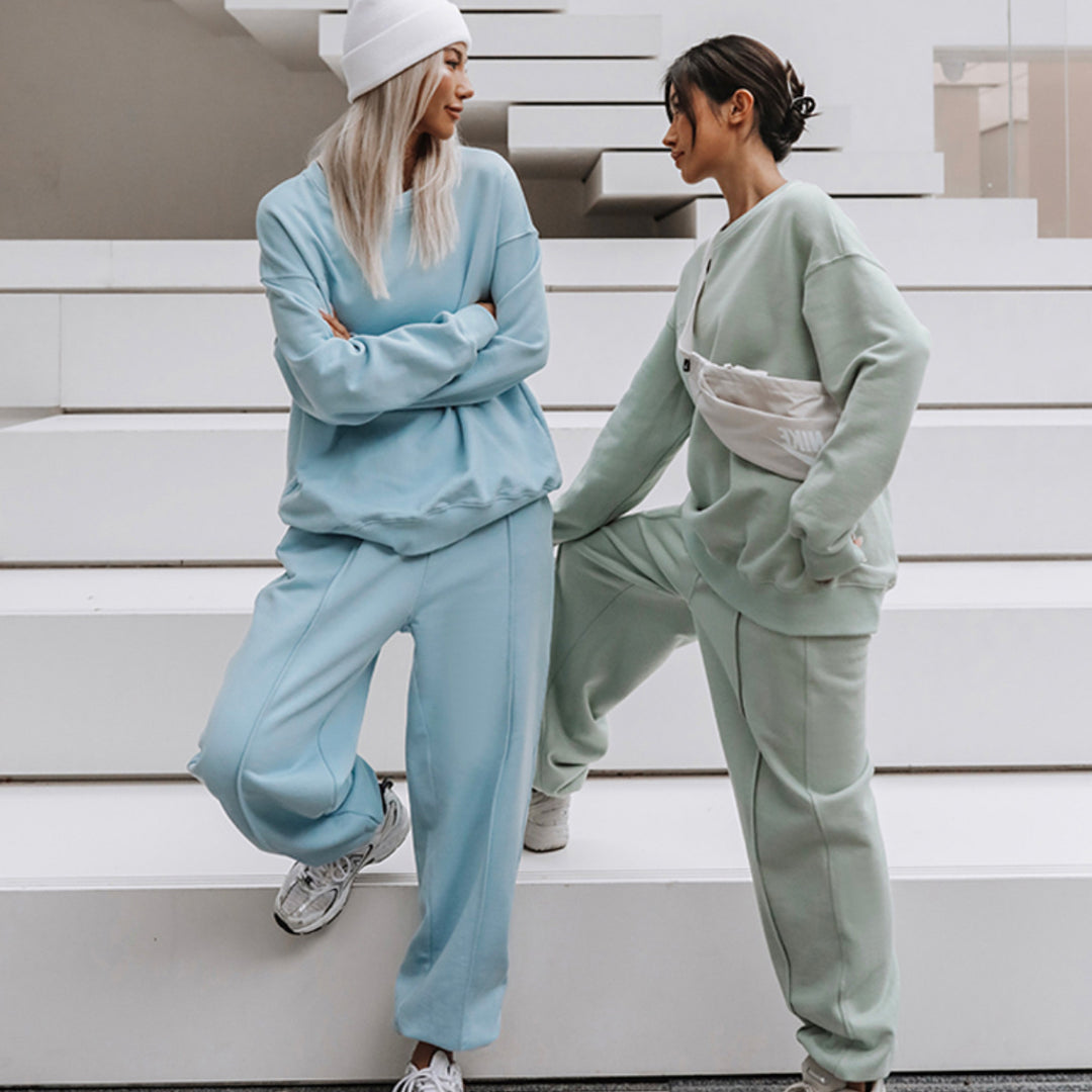 Women's soft oversized sweatshirt and loose relax pants in vintage washed finish Mune Fashion