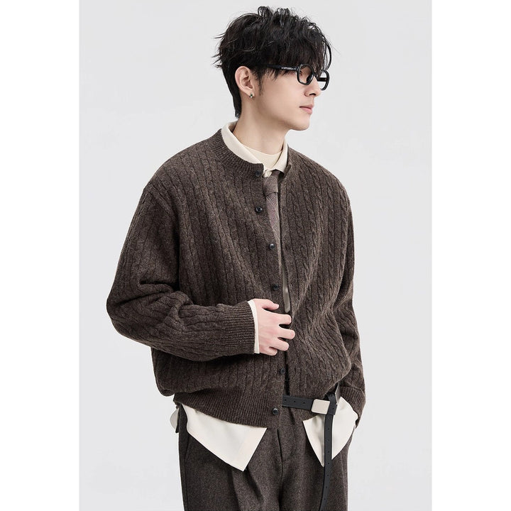 Ladies cardigan with cable pattern Mune Fashion
