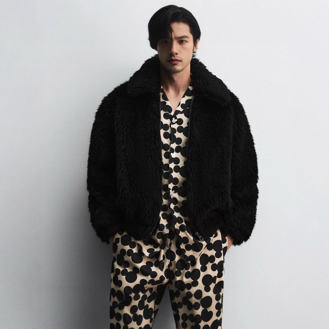 Men's short jacket made of faux fur with zipper and boxy cut Mune Fashion