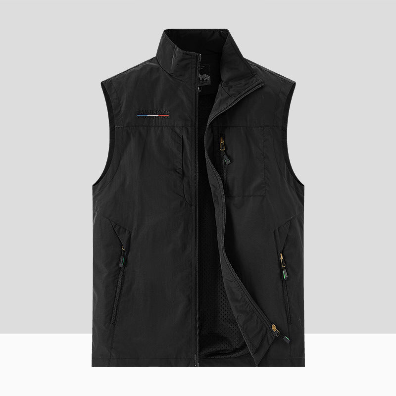 Men's Lightweight Breathable Outdoor Softshell Vest with Mesh Lining and Multiple Zip Pockets Mune Fashion