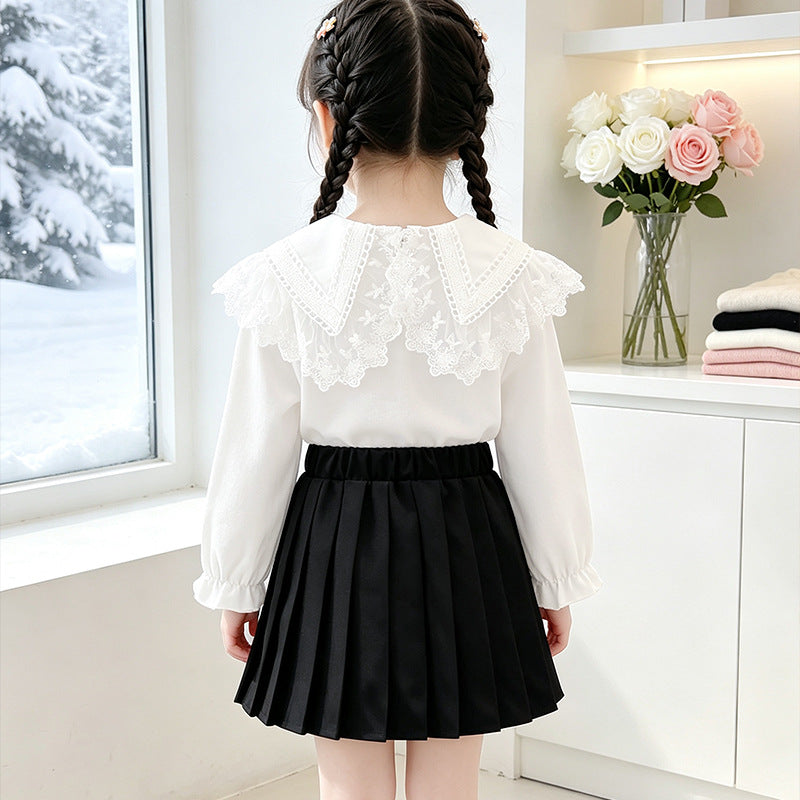 Girls blouse with romantic ruffled collar and elegant embroidery Mune Fashion