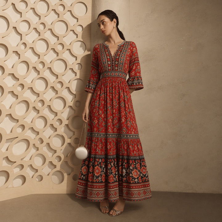 Women long Boho-maxi dress with V-neck, gathered waist and multi-layered tiered skirt Mune Fashion
