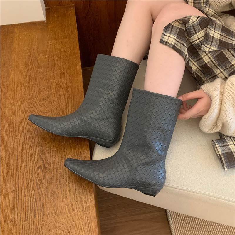 Women Braided Mid-Calf Boots with Pointed Toe Shape and Flat Block Heel Mune Fashion