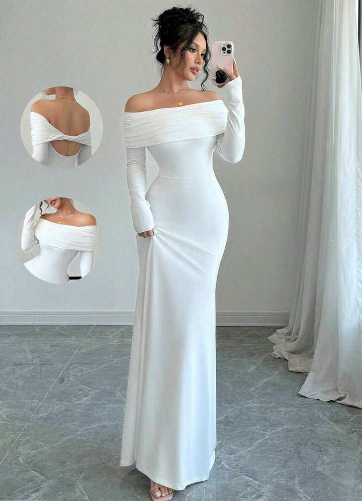 Ladies Elegant and form-fitting Off-Shoulder Maxi Dress with long sleeves Mune Fashion