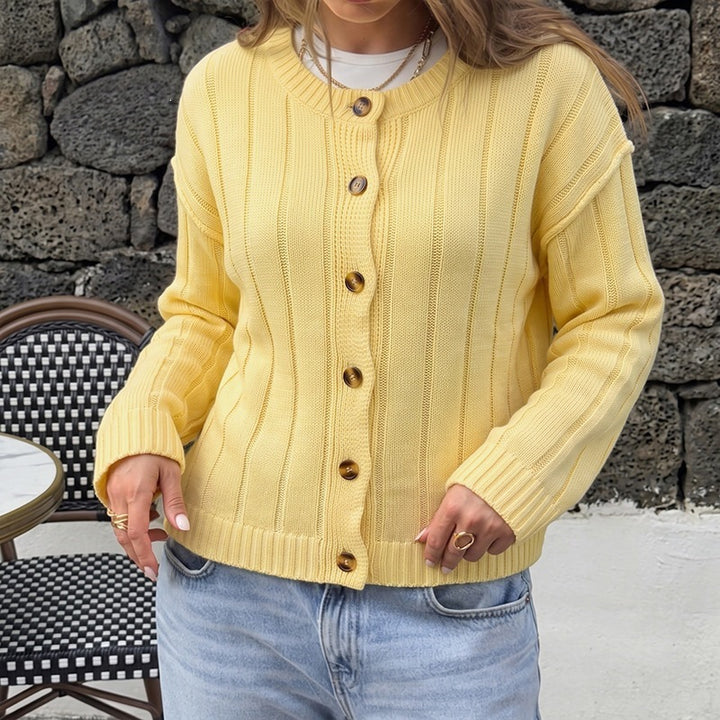 Women's Cardigan with Buttons and Rib Structure Mune Fashion