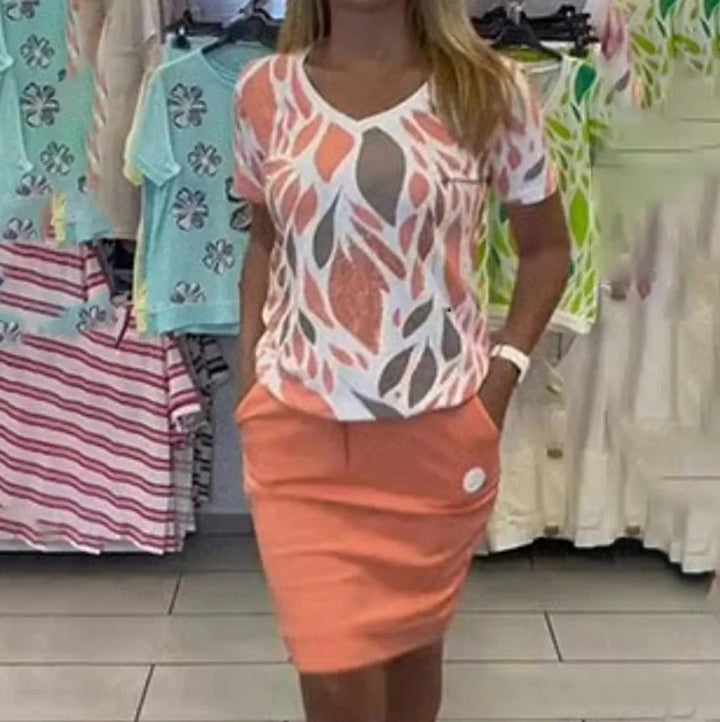 Ladies casual jersey two-piece set with printed V-neck shirt and knee-length pencil skirt with pockets Mune Fashion