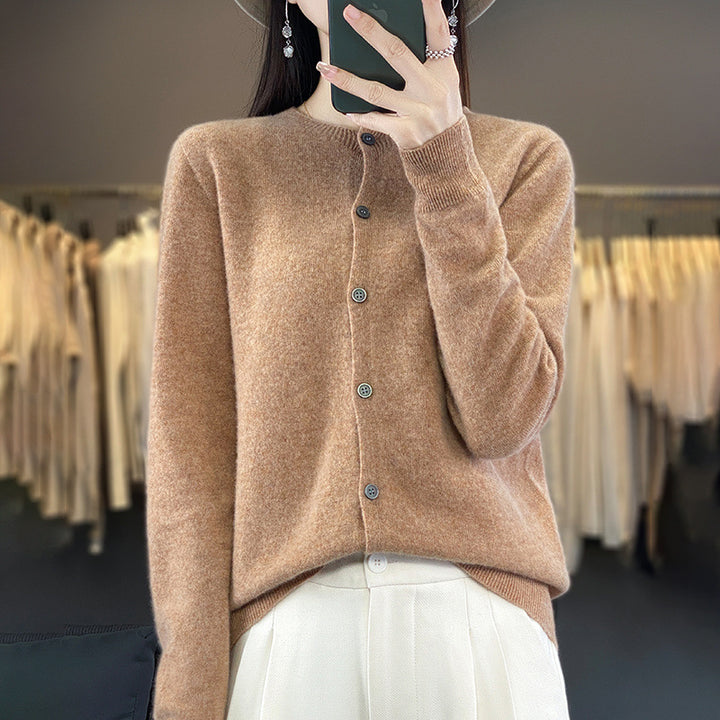 Women Lightweight Fine Knit Cardigan with Cashmere Look, Round Neckline and Hidden Button Placket Mune Fashion