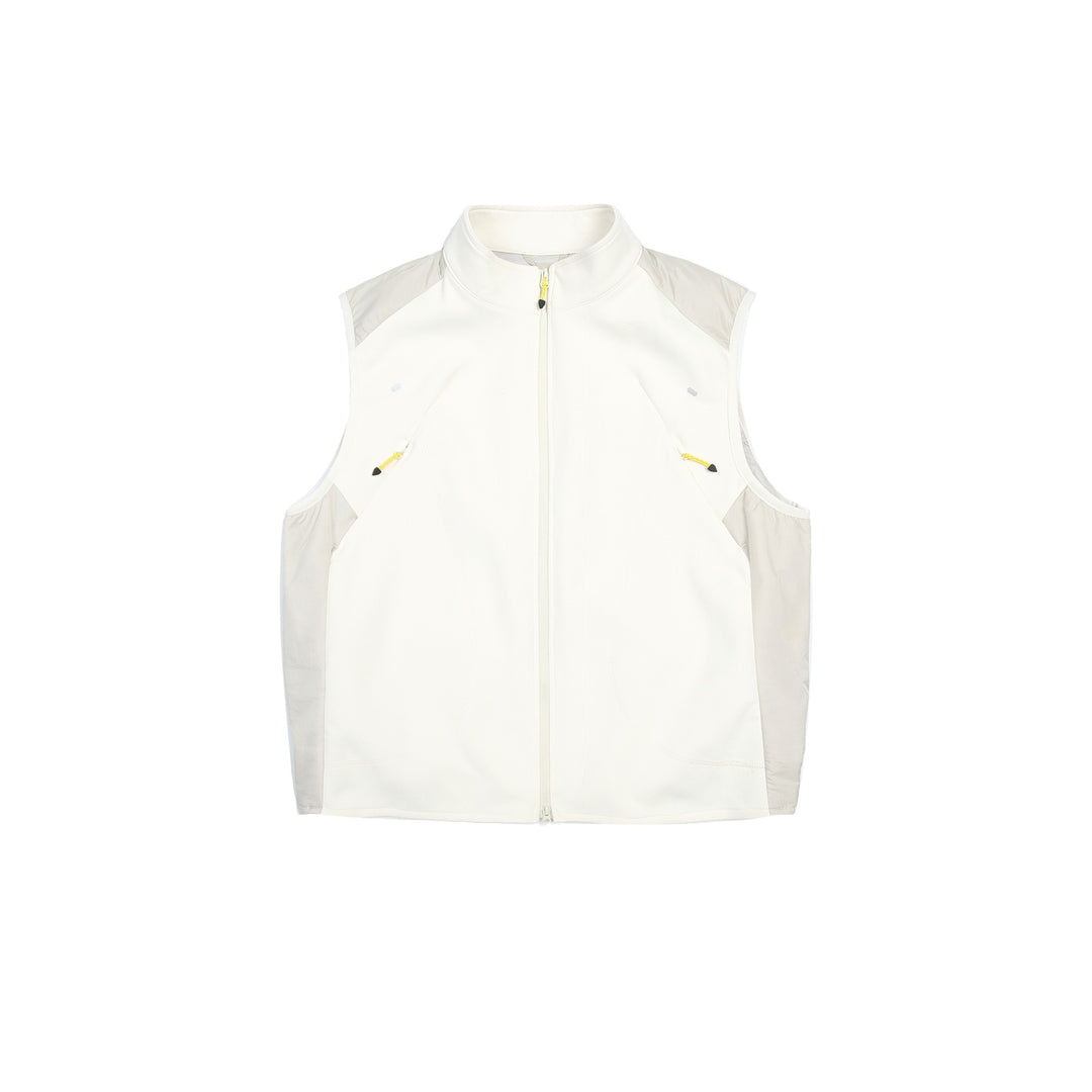 Women's lightweight technical functional vest with stand-up collar, two-way zipper, and zippered pockets Mune Fashion