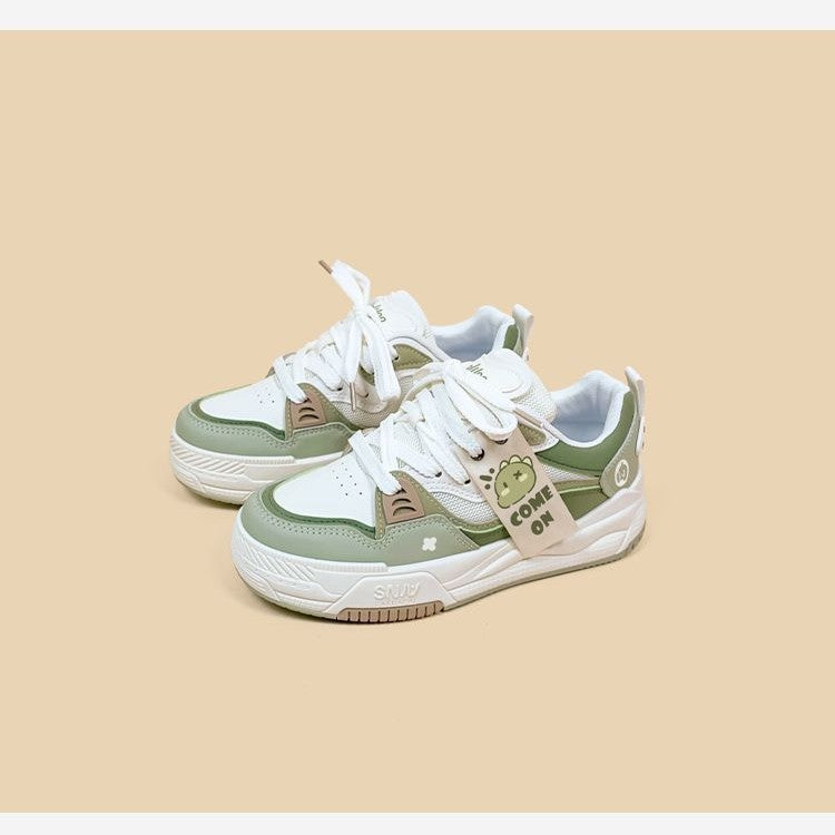 Women's sporty sneakers with trendy design and breathable upper material Mune Fashion