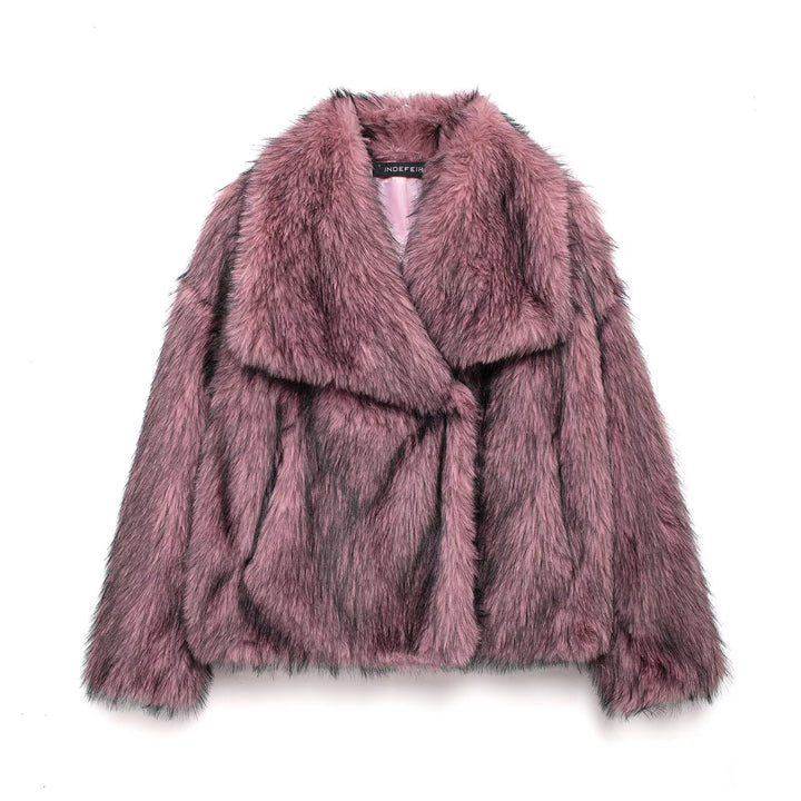 Ladies' short faux fur coat with oversized shawl collar and soft lining Mune Fashion