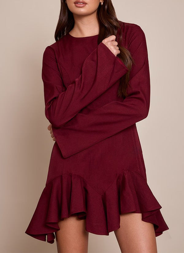 Women's Figure-Hugging Long Sleeve Mini Dress with Tailored Seams and Ruffle Hem