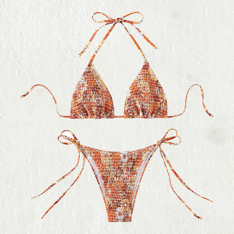 Women's Triangle Bikini with Playful Floral Pattern Mune Fashion