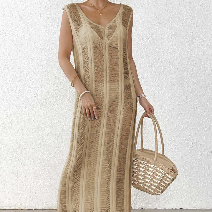 Women's airy beach cover-up with elegant fringes Mune Fashion