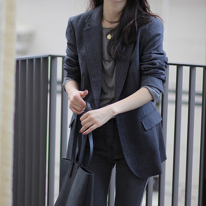 Women's elegant blazer jacket made of high-quality fabric Mune Fashion
