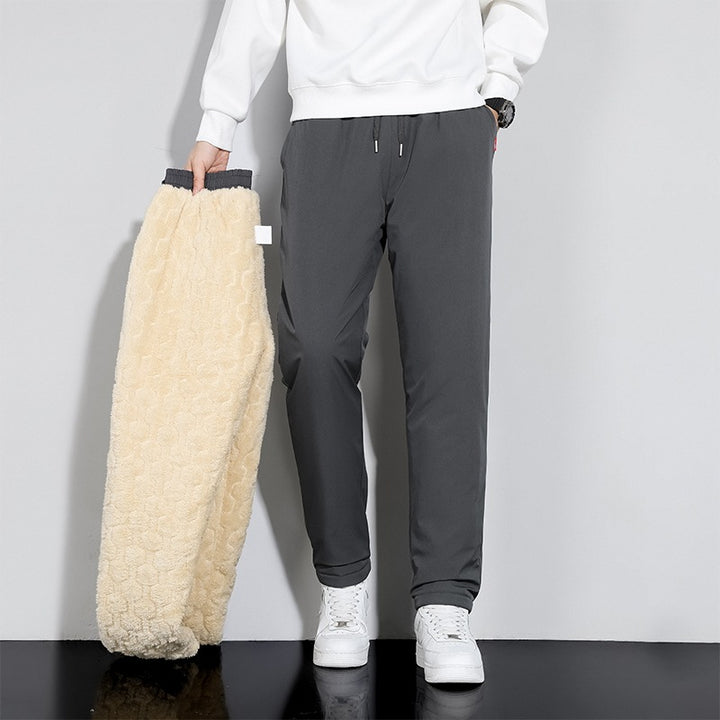 Men's straight-cut jogging pants with drawstring, side pockets & elastic waistband Mune Fashion