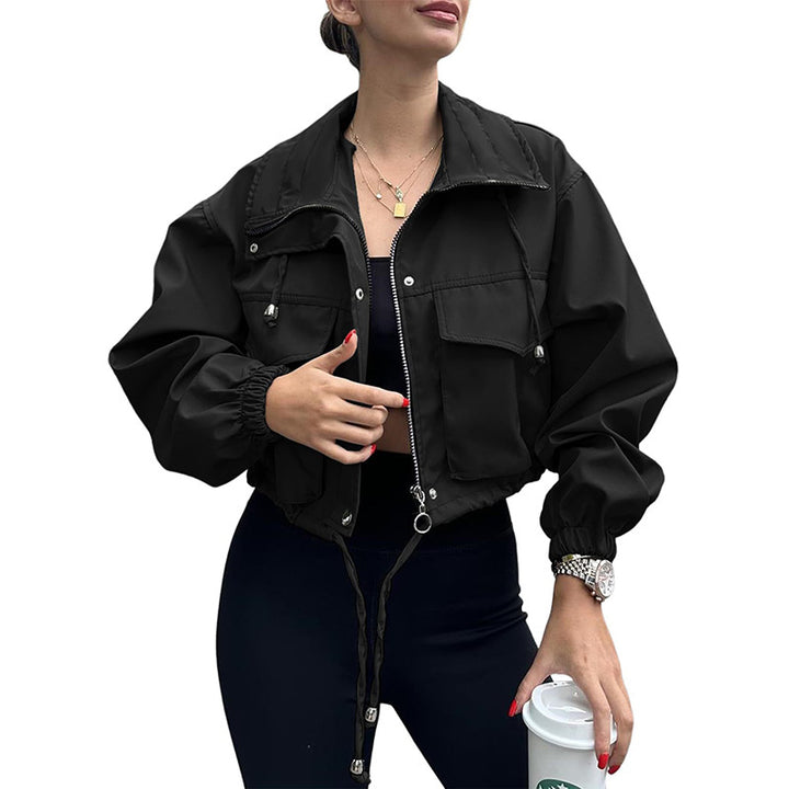 Women's short utility jacket with drawstring, zipper and patch pockets Mune Fashion