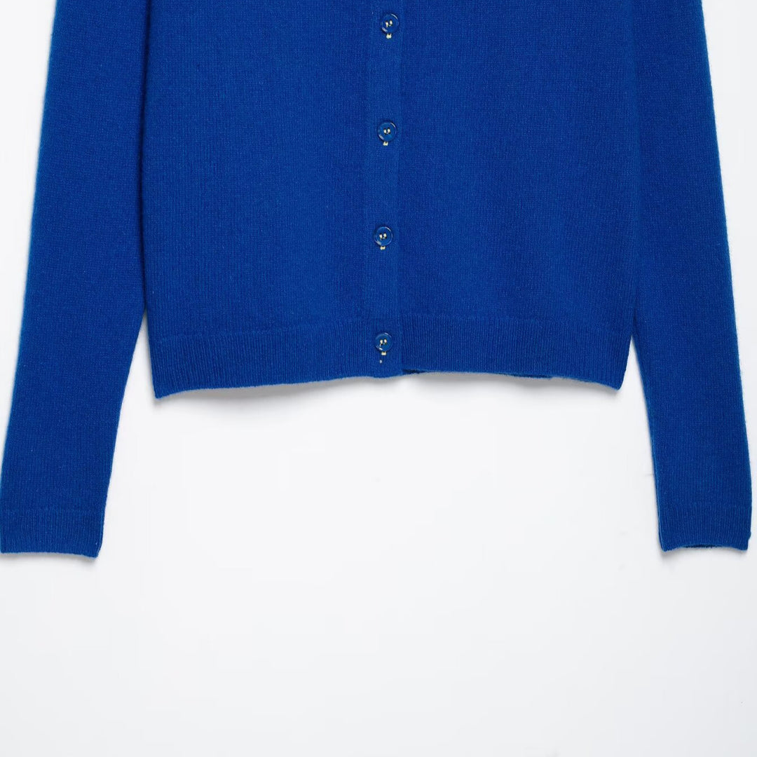 Women's fine knit cardigan with round neck and button placket Mune Fashion