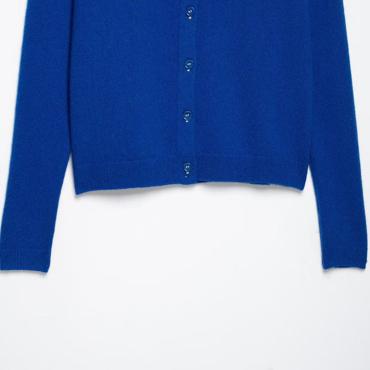 Women's fine knit cardigan with round neck and button placket Mune Fashion