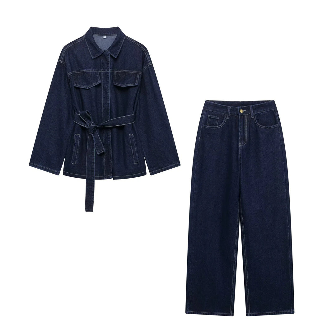 Women high-waisted, wide-leg jeans with straight leg and five-pocket details Mune Fashion