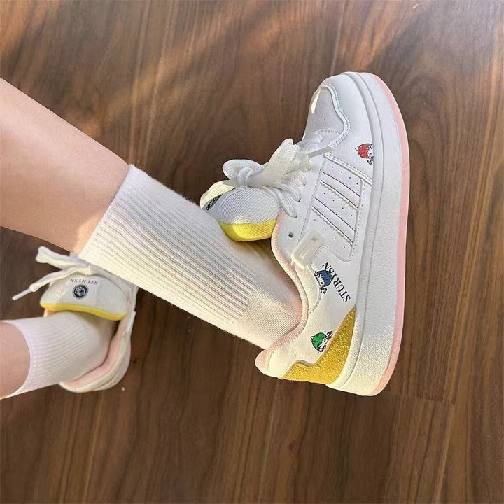 Women's sneakers with fun appliqués and slip-resistant sole Mune Fashion
