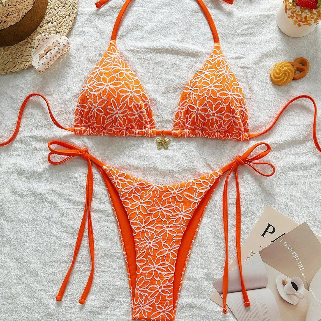 Women Bikini Top and Lace Bikini Bottom Mune Fashion