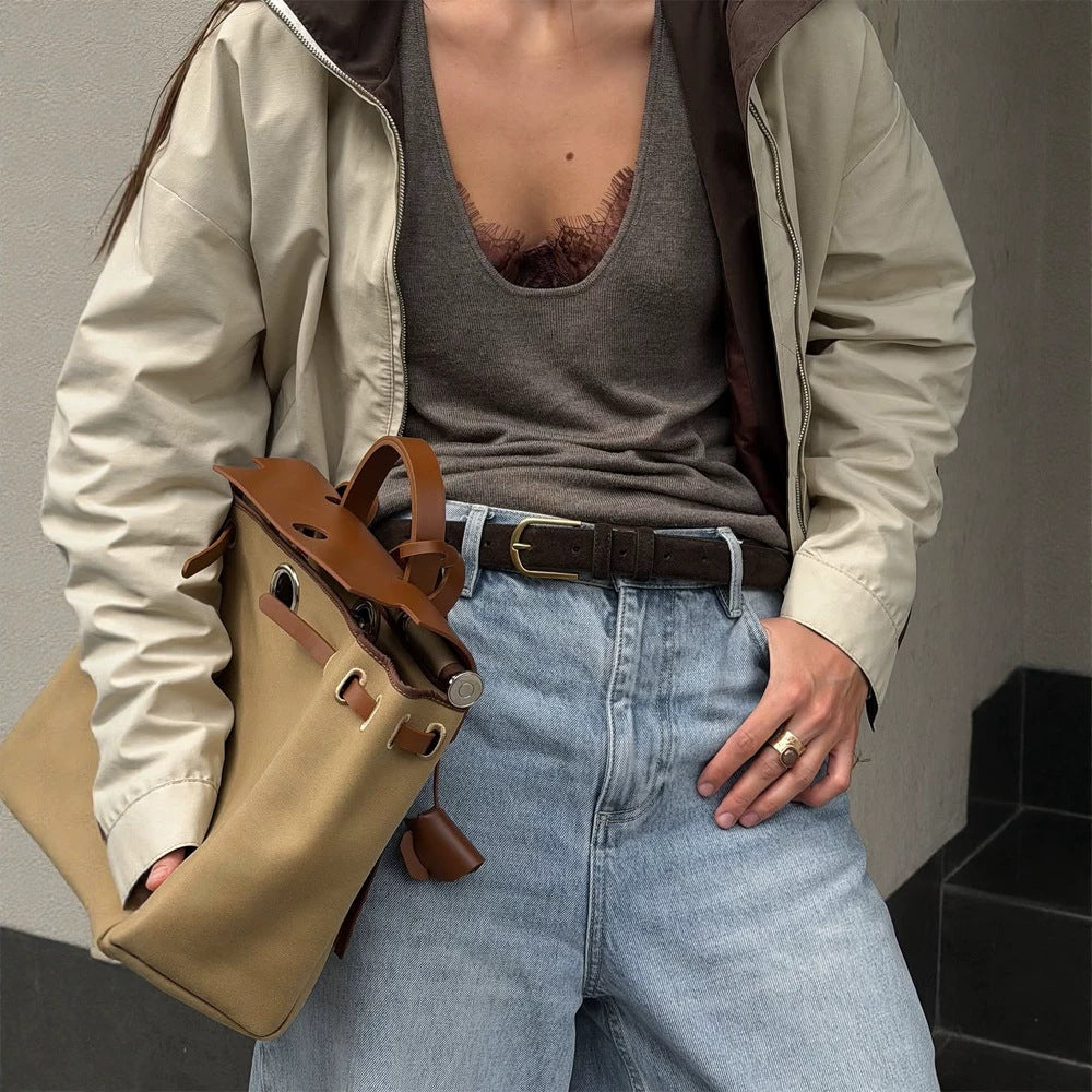 Women's Lightweight Bomber Jacket in Colorblock Style with High Stand-Up Collar Mune Fashion