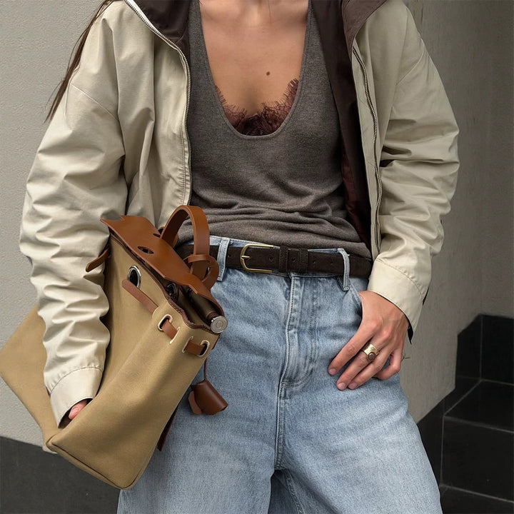 Women's Lightweight Bomber Jacket in Colorblock Style with High Stand-Up Collar Mune Fashion