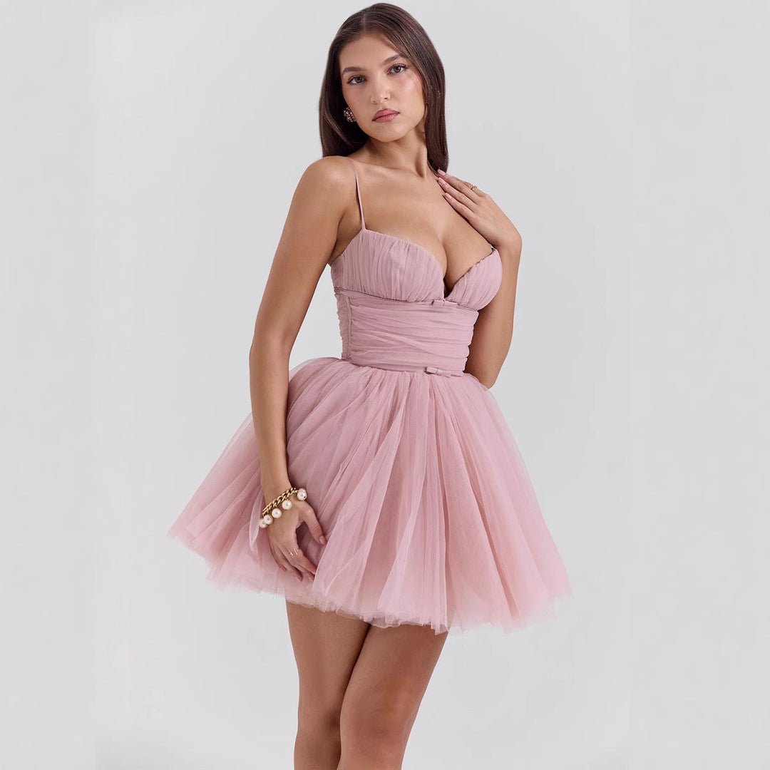 Women Playfully Cut Tulle Dress with Adjustable Straps and A Swinging Silhouette Mune