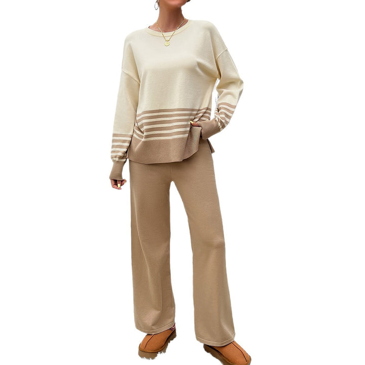 Ladies casual knit lounge set with striped round neck sweater, raglan sleeves and wide high-waisted pants Mune Fashion