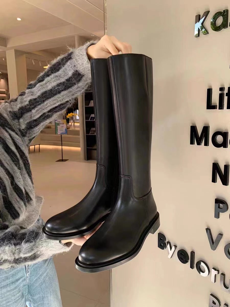 Women Knee-High Smooth Leather Boots with Sleek Silhouette and Flat Profile Sole Mune Fashion