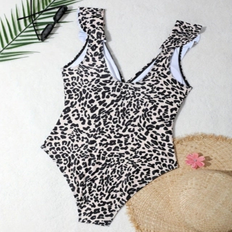 Women One-Piece Swimsuit with Fashionable Leopard Print Mune Fashion